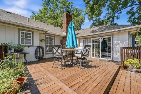 Exterior - 3713 Stanton St, Lees Summit, MO 64064 photo 9 of 13