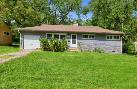 7310 Ruskin Way, Kansas City, MO 64134