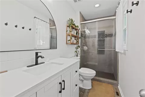 Bath - 507 SE Adobe Dr, Lees Summit, MO 64063 photo 1 of 3