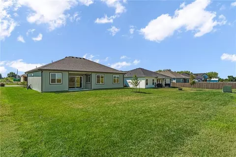 Exterior - 338 W 25th St, Eudora, KS 66025 photo 8 of 9