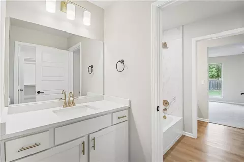 Entry Way - 8523 Pickering St, Lenexa, KS 66227 photo 1 of 3