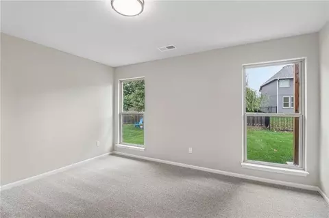 Bedroom - 8523 Pickering St, Lenexa, KS 66227 photo 5 of 9