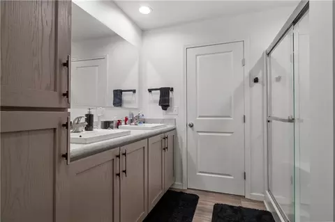 Bath - 6650 Logeman Rd, Atchison, KS 66002 photo 3 of 5