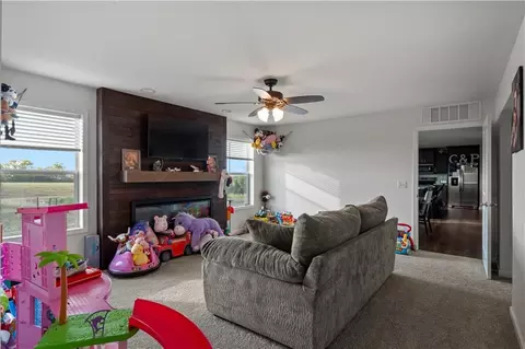Living - 6650 Logeman Rd, Atchison, KS 66002 photo 2 of 2