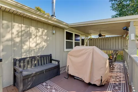Exterior - 1185 E 1067 Rd, Lawrence, KS 66047 photo 14 of 17