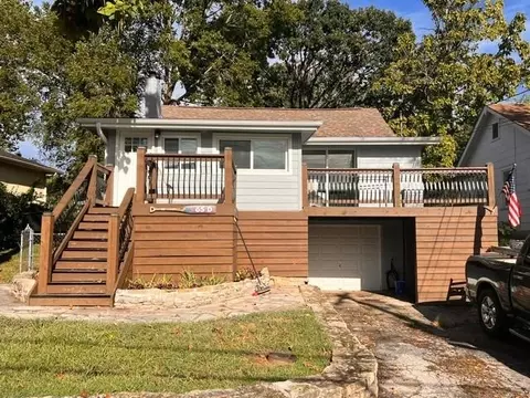 65 Dockside Dr, Lake Tapawingo, MO 64015