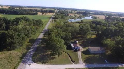 View/Area - 553 NW 7th Rd, Lamar, MO 64759 photo 2 of 6