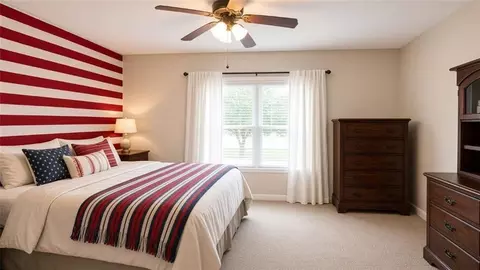 Bedroom - 553 NW 7th Rd, Lamar, MO 64759 photo 3 of 3
