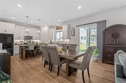 Dining - 4530 NW 49th Ct, Riverside, MO 64150 photo 1 of 2