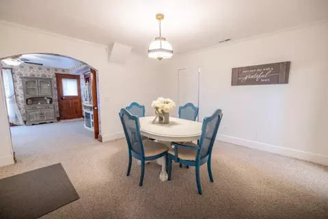 Dining - 31277 E 300th St, Ridgeway, MO 64481 photo 2 of 2