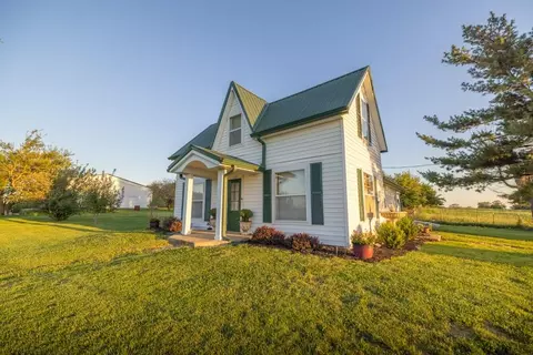 Exterior - 31277 E 300th St, Ridgeway, MO 64481 photo 1 of 11