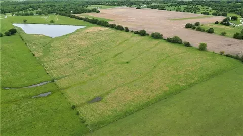 Moonlight Road, Spring Hill, KS 66083 photo 2