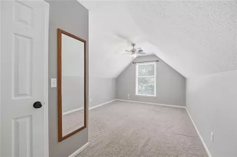 Bedroom - 1129 SE 11th St, Lees Summit, MO 64081 photo 6 of 7