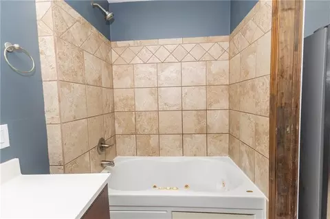Bath - 201 E 4th St, Cherryvale, KS 67335 photo 3 of 4