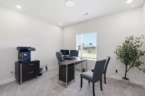 17633 Spivey St, Gardner, KS 66030