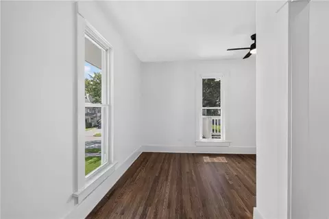 Bedroom - 610 W Maple Ave, Independence, MO 64050 photo 4 of 4