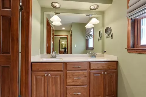 Bath - 4808 NE Pebble Beach St, Lees Summit, MO 64064 photo 1 of 10