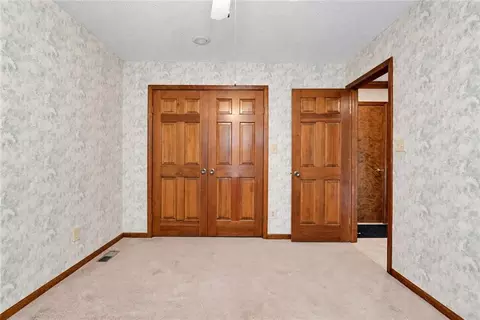 Bedroom - 4808 NE Pebble Beach St, Lees Summit, MO 64064 photo 4 of 7