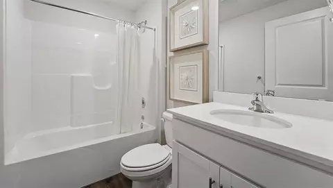 Bath - 21703 S Washington St, Spring Hill, KS 66083 photo 3 of 3