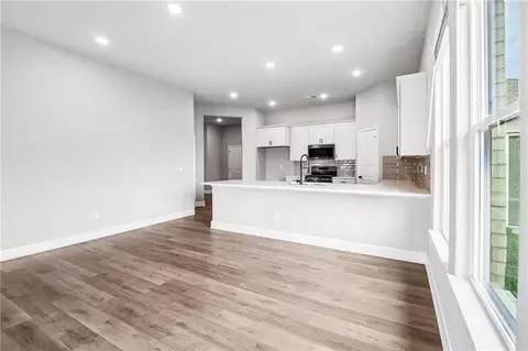 Living - 19045 W 170th Pl, Olathe, KS 66062 photo 1 of 6