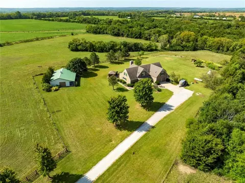 View/Area - 1949 N 900th Rd, Eudora, KS 66025 photo 4 of 13
