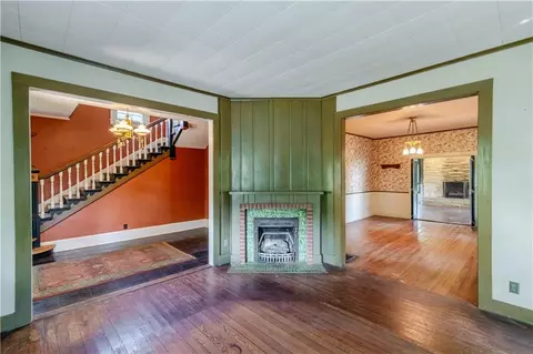 Living - 1200 S 3rd St, Atchison, KS 66002 photo 1 of 10