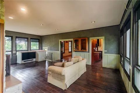 Living - 1200 S 3rd St, Atchison, KS 66002 photo 5 of 10