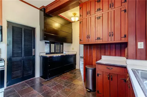 Kitchen - 1200 S 3rd St, Atchison, KS 66002 photo 9 of 9