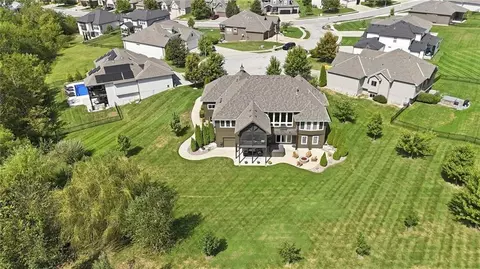 View/Area - 1201 Serenity Ct, Raymore, MO 64083 photo 2 of 13