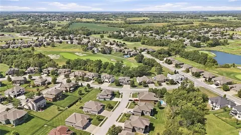 View/Area - 1201 Serenity Ct, Raymore, MO 64083 photo 7 of 13