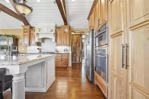 Kitchen - 1201 Serenity Ct, Raymore, MO 64083 photo 6 of 8
