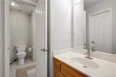 Bath - 8623 Haven St, Lenexa, KS 66219 photo 3 of 4