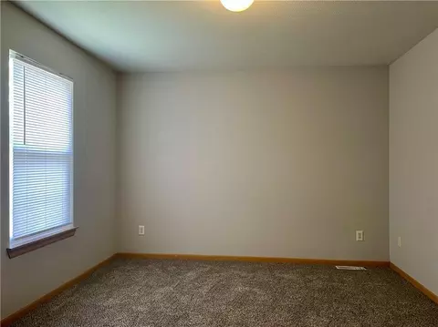 Bedroom - 18502 E 3rd Street Ct, Independence, MO 64056 photo 8 of 9