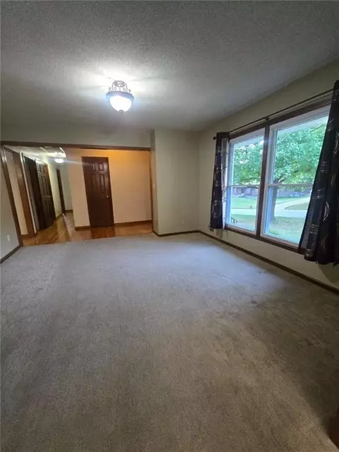 Living - 15917 E 41st St, Independence, MO 64055 photo 2 of 5
