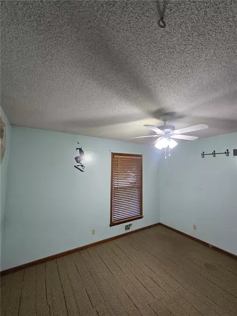 Bedroom - 15917 E 41st St, Independence, MO 64055 photo 2 of 4