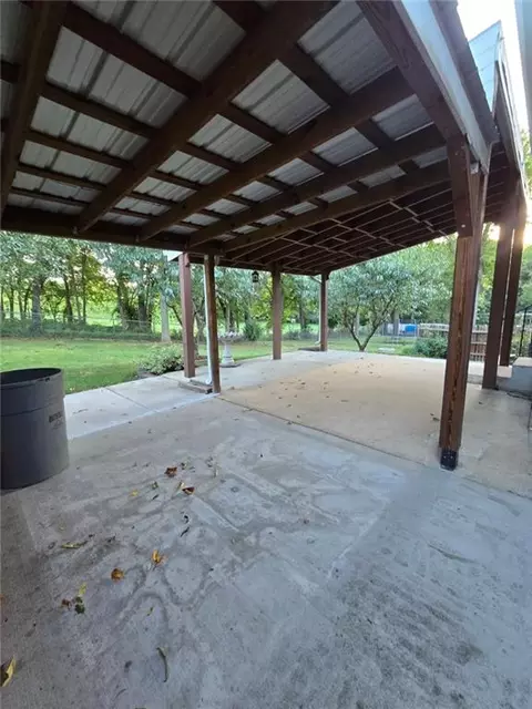 Exterior - 15917 E 41st St, Independence, MO 64055 photo 14 of 15