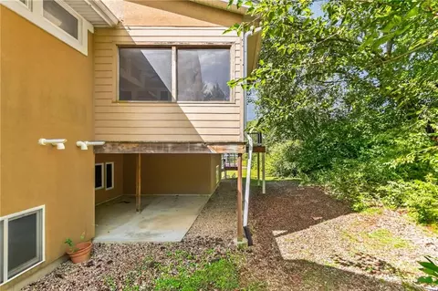 Exterior - 1401 Pinecrest Dr, Bethany, MO 64424 photo 10 of 10