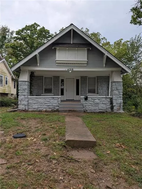 4916 Park Ave, Kansas City, MO 64130