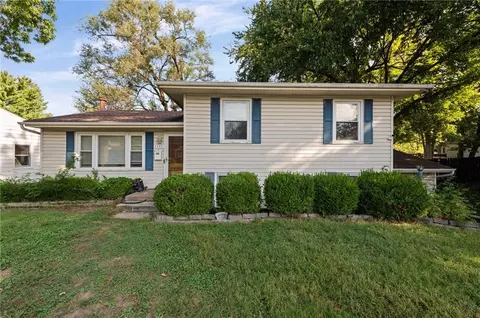 4508 NE 49th Ter, Kansas City, MO 64119
