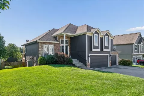 11119 N Madison Ave, Kansas City, MO 64155