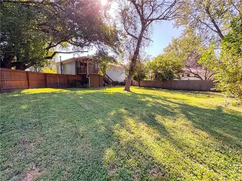 Exterior - 115 Fairview Ave, Warrensburg, MO 64093 photo 2 of 7