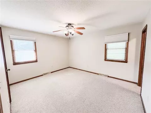 Bedroom - 115 Fairview Ave, Warrensburg, MO 64093 photo 4 of 4