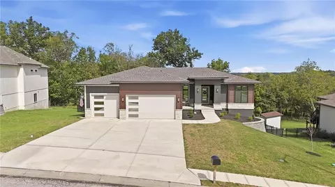 Exterior - 202 E Maple St, Lone Jack, MO 64070 photo 3 of 8