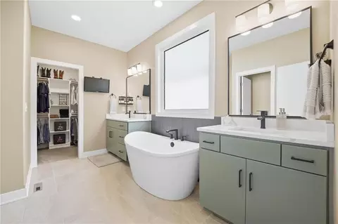 Bath - 202 E Maple St, Lone Jack, MO 64070 photo 1 of 6