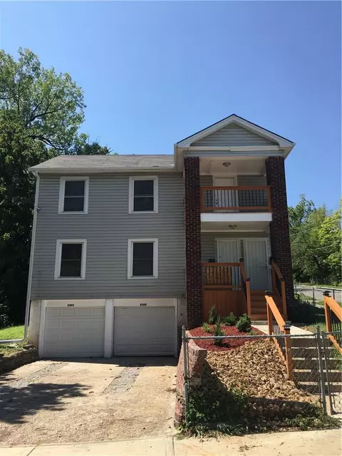 4300 4302 Virginia Ave, Kansas City, MO 64110