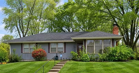 2608 S 16th Ter, Leavenworth, KS 66048