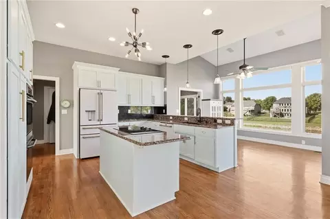 Kitchen - 2808 SW Arthur Dr, Lees Summit, MO 64082 photo 2 of 3