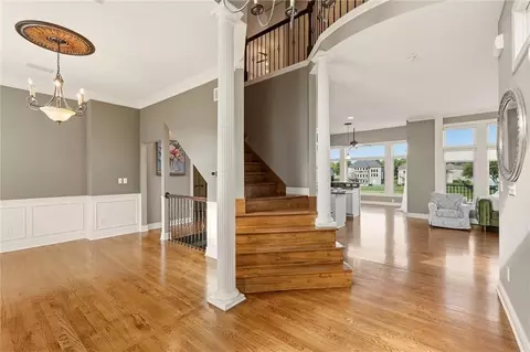 Entry Way - 2808 SW Arthur Dr, Lees Summit, MO 64082 photo 1 of 3