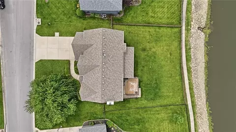 View/Area - 2808 SW Arthur Dr, Lees Summit, MO 64082 photo 3 of 3