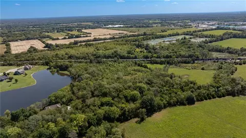 View/Area - 502 E Leighton St, Frontenac, KS 66763 photo 3 of 5